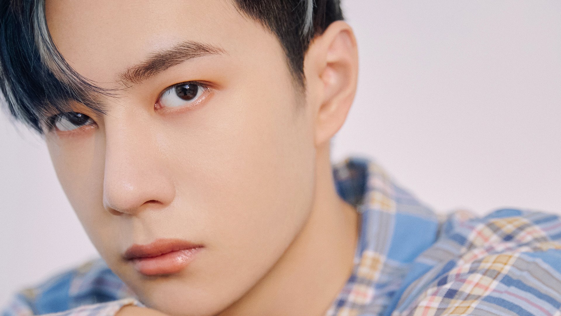 爱游戏大厅-《Xiaohu：领军RNG再次冲击世界冠军》，rng夺冠小虎