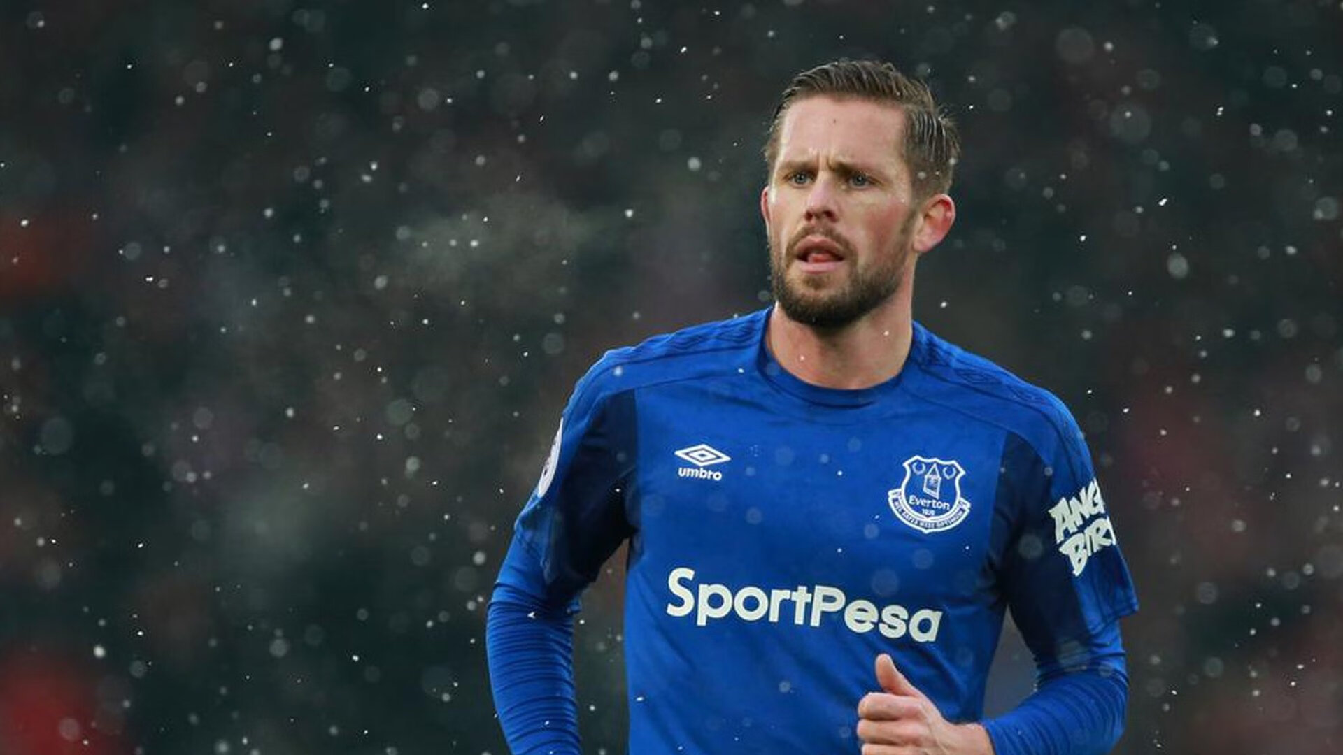 爱游戏中国-职业联赛推动球队视觉统一提升品牌辨识度